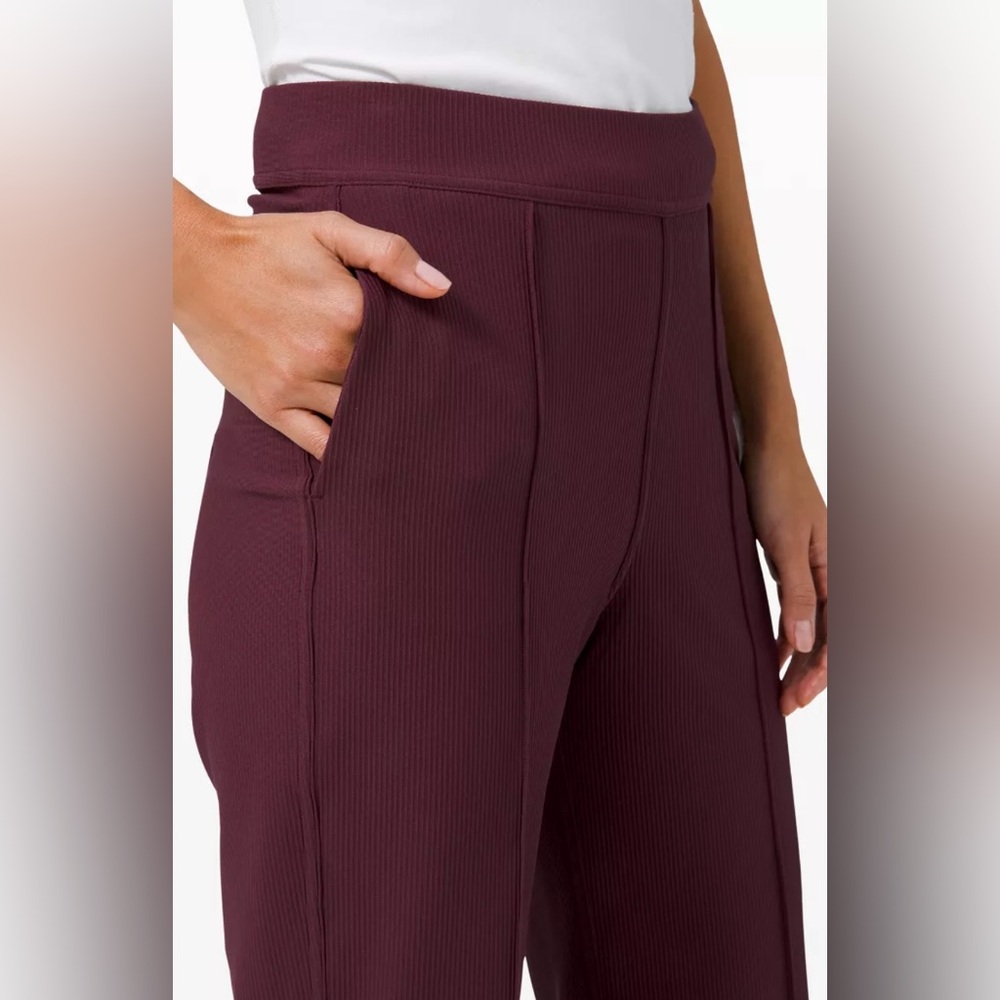 Lululemon Urban Strides  High-Rise Pant 25" - Picture 2 of 8
